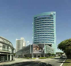 Arc 380 (D8), Retail #577036211